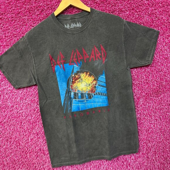 Def Leppard Pyromania Album Cover Art Metal Band Tee S/M - Picture 3 of 4